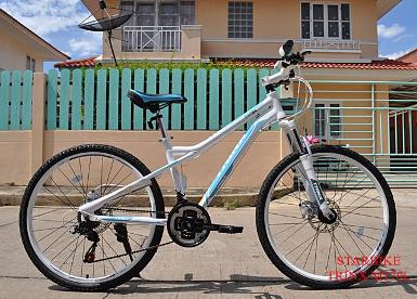 MTB LADY TRINX M176L เหมาะกับคุณผู้หญิง ล้อ26นิ้ว ไซด์15.5 เกียร์21สปีด ดิสเบรค โช๊คอัพหน้า